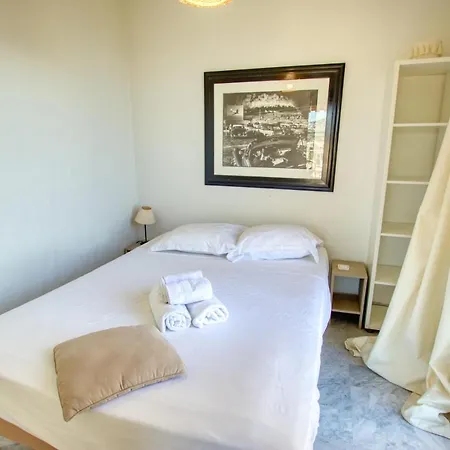 2p Etage élévé Vue Mer,piscine,tennis,wifi,parking *