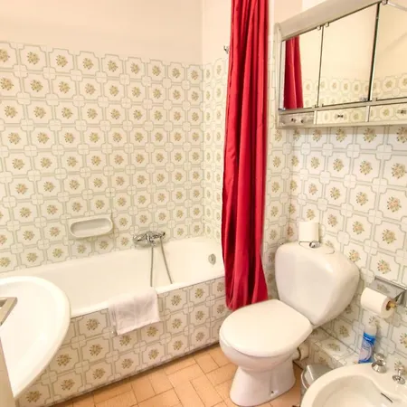 2p Etage Eleve Vue Mer,piscine,tennis,wifi,parking Daire *